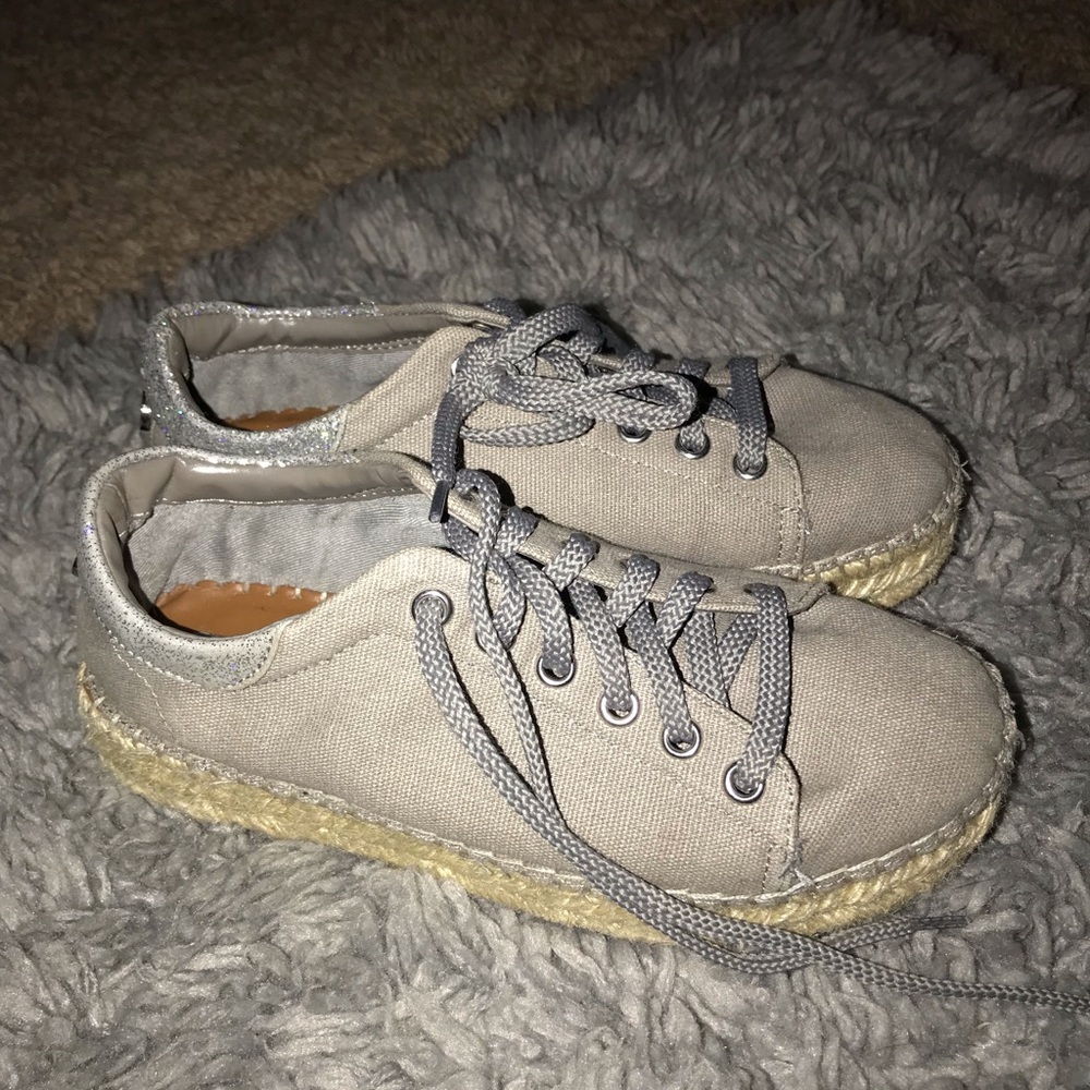 Steve Madden Wedges
